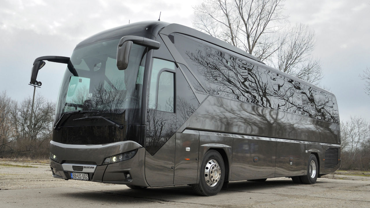 garancia-sped-neoplan-tourliner-beszerzes-01-16x9 1.jpg